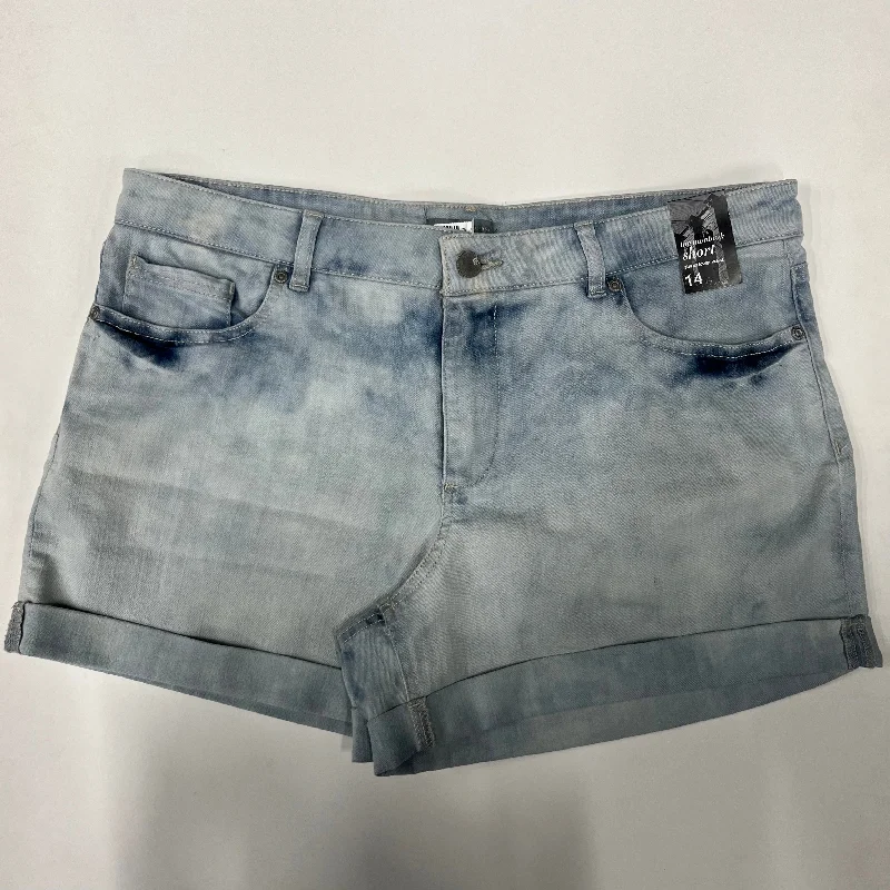 Shorts By New York And Co NWT  Size: 14