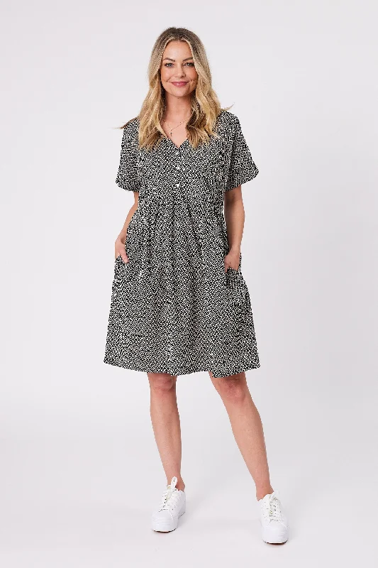 Gloss by Shine On Joy Buttoned Midi Dress Geo Print